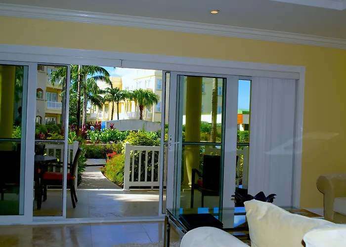 The Hamilton Beach Villas & Spa