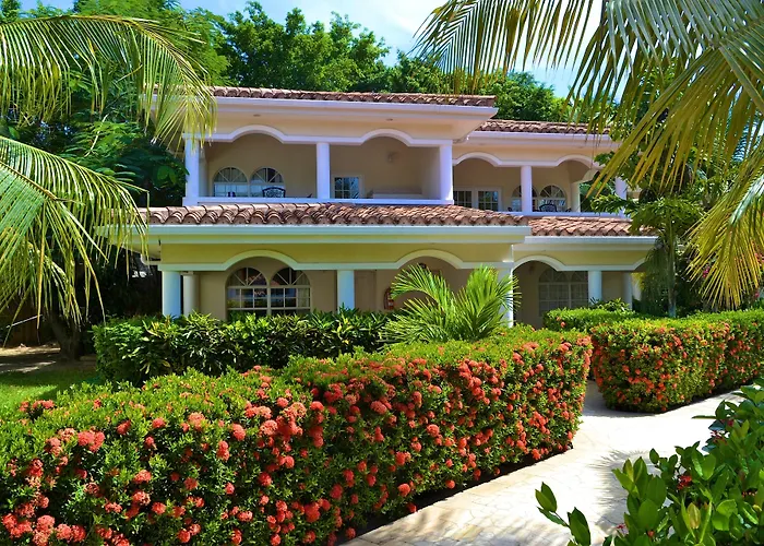 Mayan Princess Beach & Dive Resort