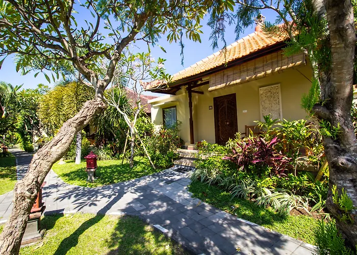 Kuta Puri Bungalows, Villas And Resort