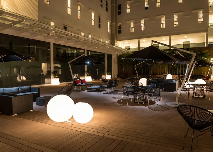 Tune Hotel Klia-Klia2, Airport Transit Hotel