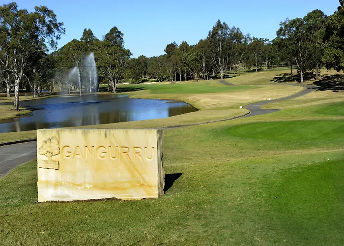 Riverside Oaks Golf Resort