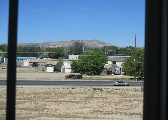 Dinosaur Resorts