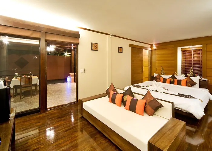 Korsiri Pool Villas