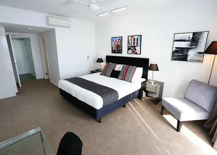 Q Resorts Paddington