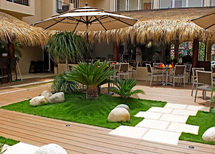 Holiday Inn Huatulco By Ihg