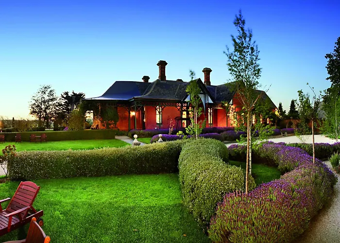 Cleveland Estate