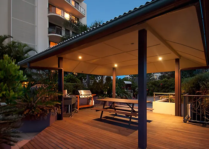 Meridian Alex Beach Apartments