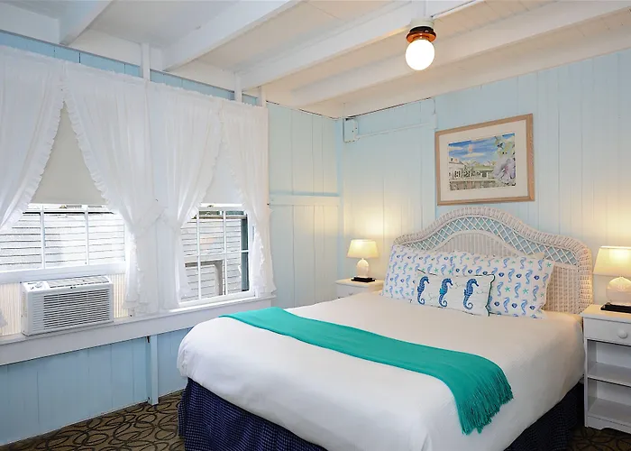 Pequot Hotel