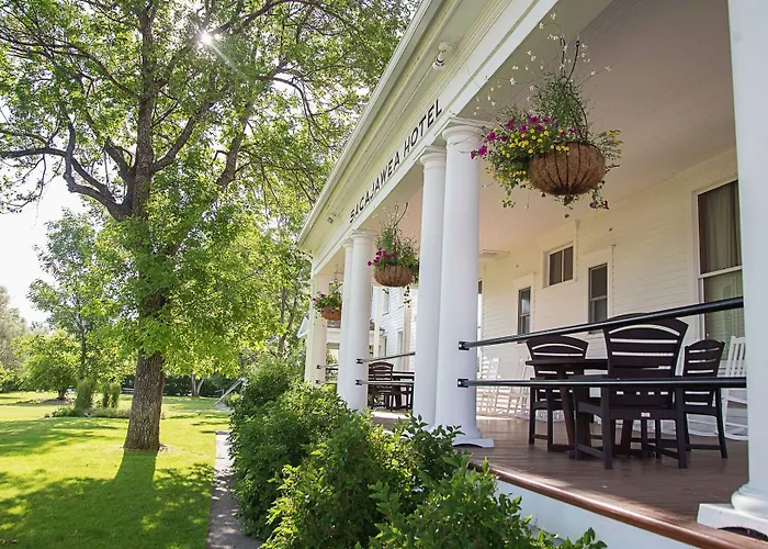 The Sacajawea Hotel