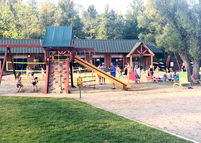 Scotty'S Lakeside Resort