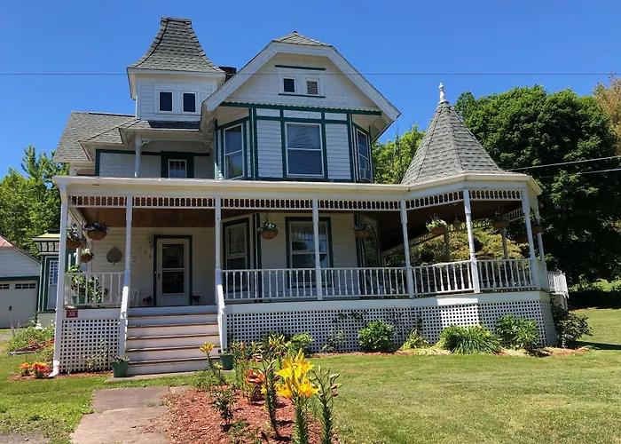 Antique Rose Inn Windham