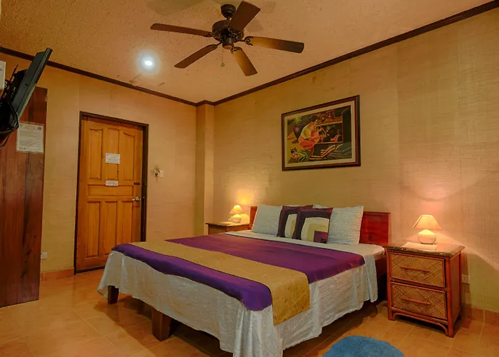 Hayahay Resort