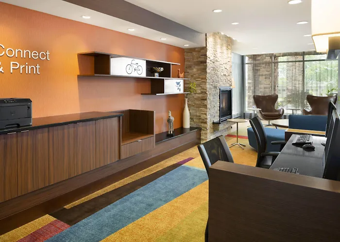 Fairfield Inn & Suites By Marriott Akron Fairlawn