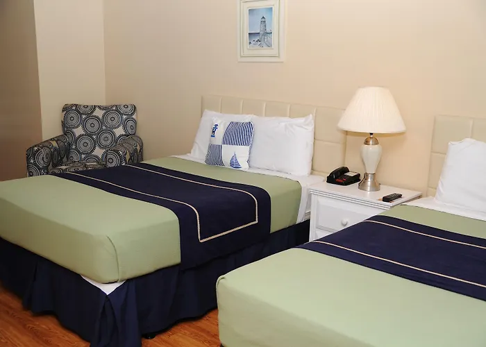 The Grand Beach Inn