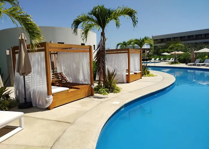 Hotel Mundo Maya Edzna
