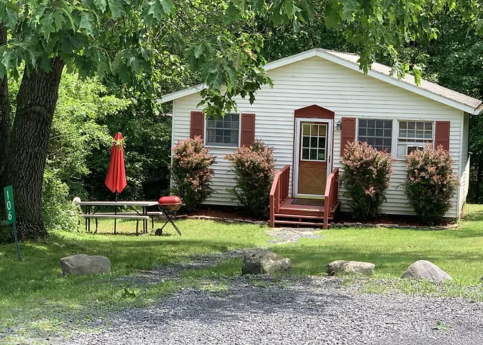 Echo Valley Cottages