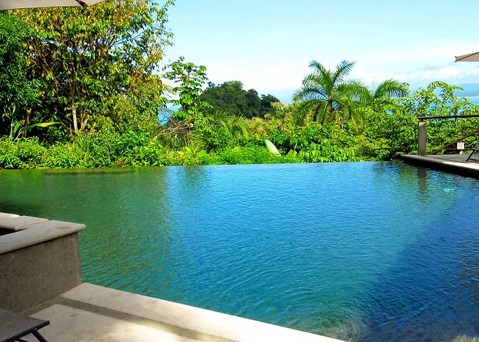 Tulemar Resort