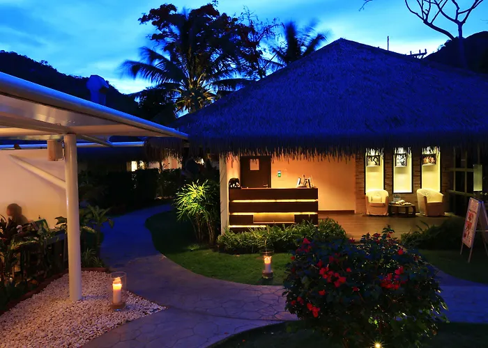 Sanae Beach Hua Hin