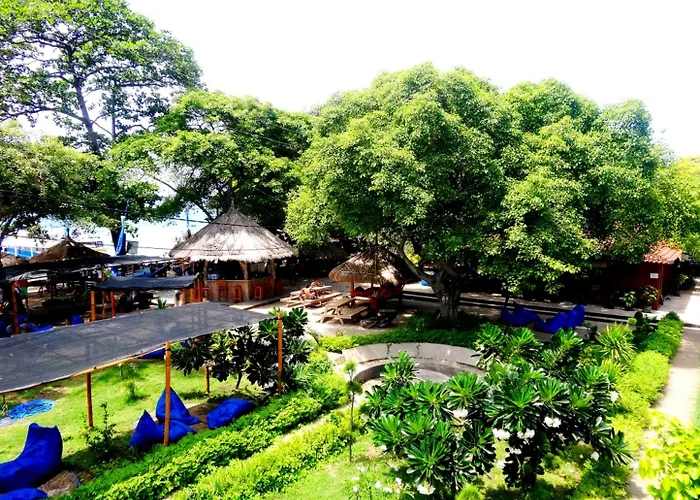 Oceans 5 Dive Resort