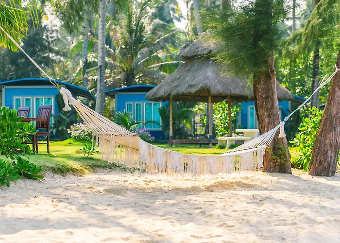 Seafar Resort