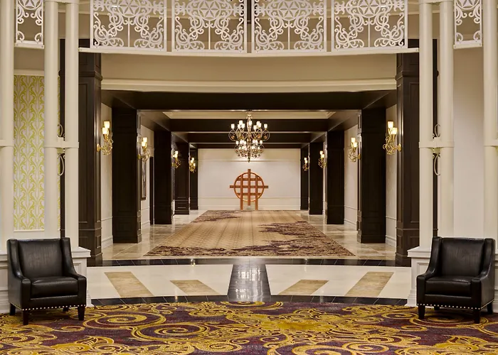 Saratoga Casino Hotel