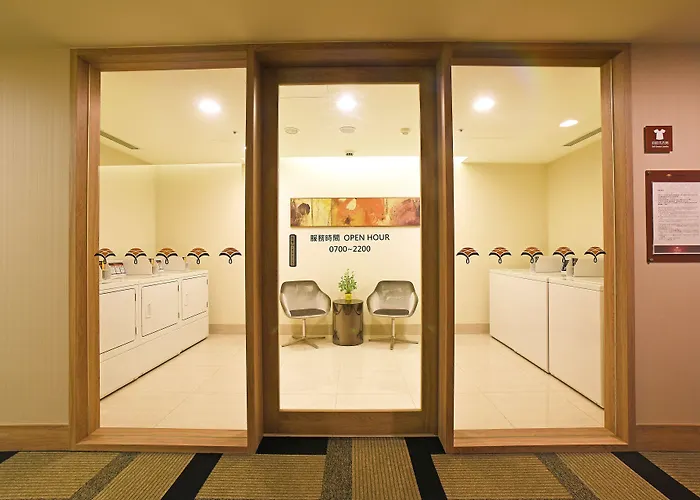 Fullon Hotel Taoyuan Airport Access Mrt A8