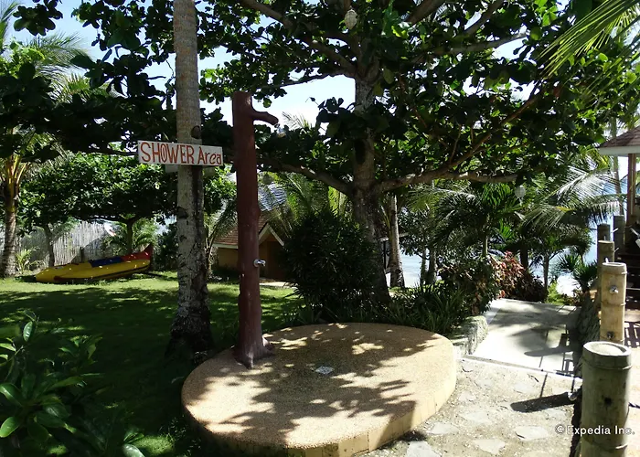 Anda White Beach Resort