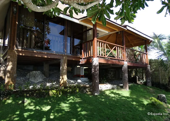 Anda White Beach Resort