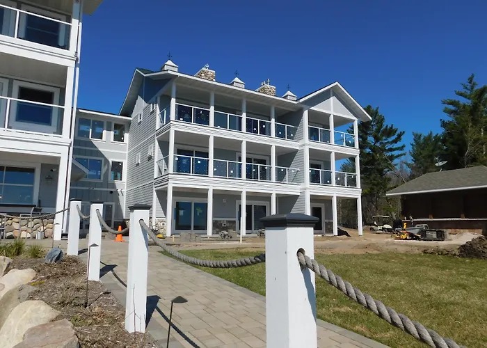 Quarterdeck Resort