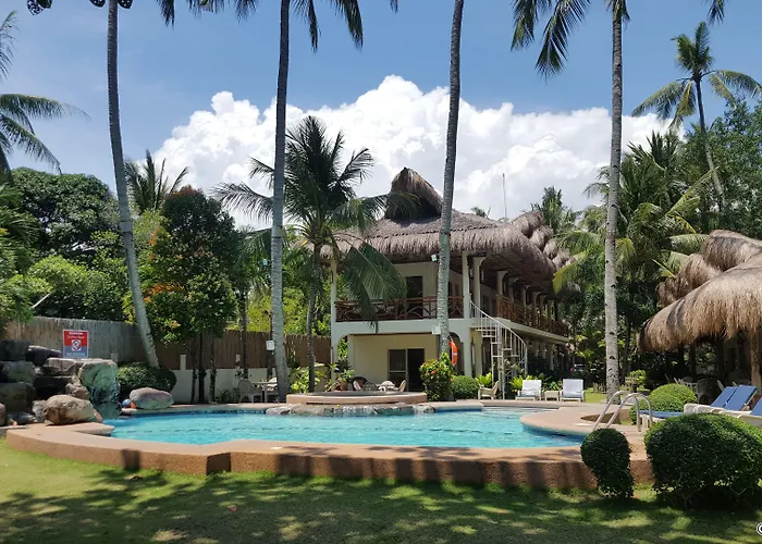 Mike'S Dauin Dive Resort