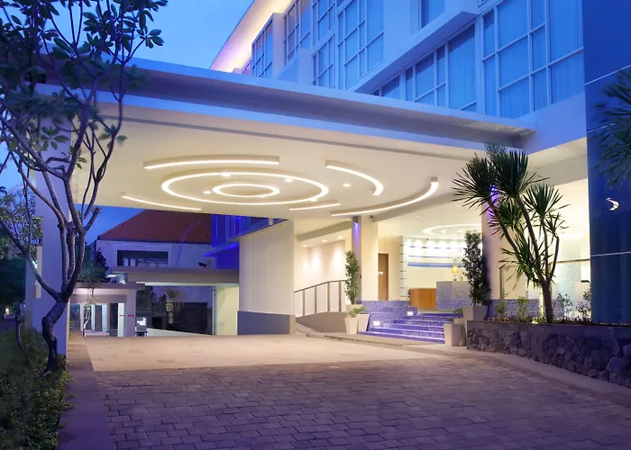 Holiday Inn Express Baruna By Ihg