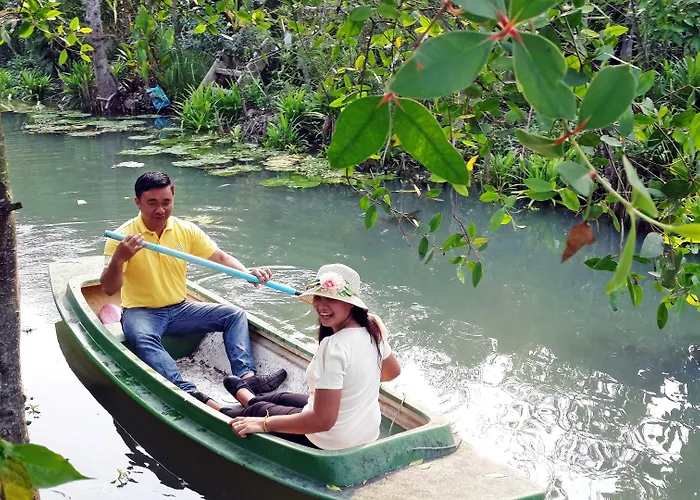 Baansuan Lychee Maeklong Resort Ampawa