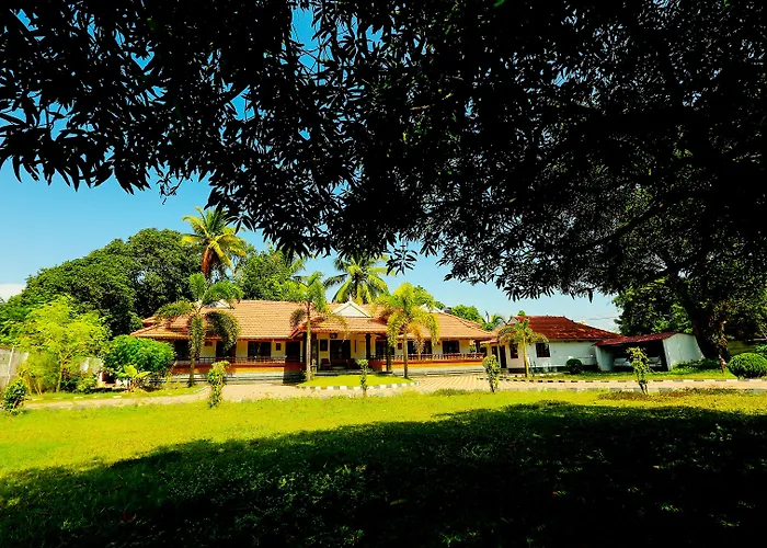 Baywatch Beach Resort