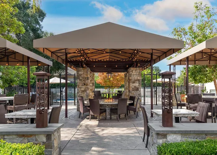 Palo Alto Resorts
