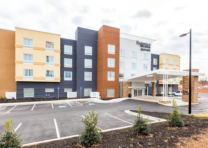 Fairfield Inn & Suites By Marriott Atlanta Acworth
