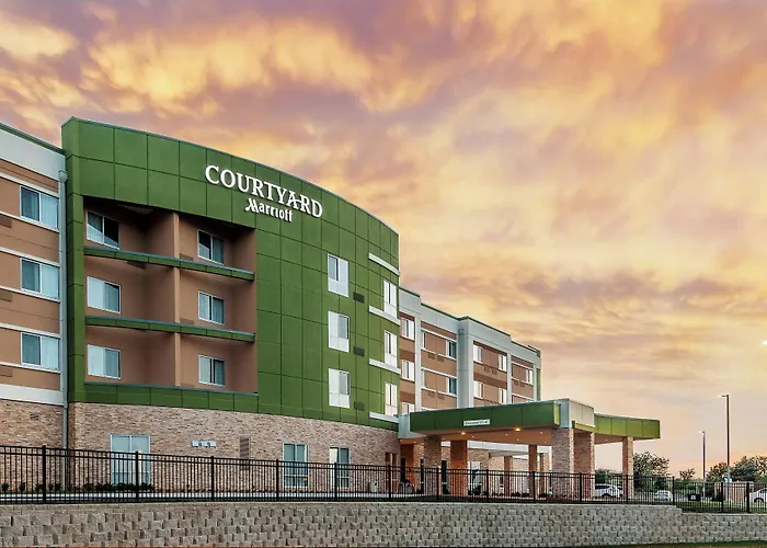 Courtyard By Marriott Ardmore