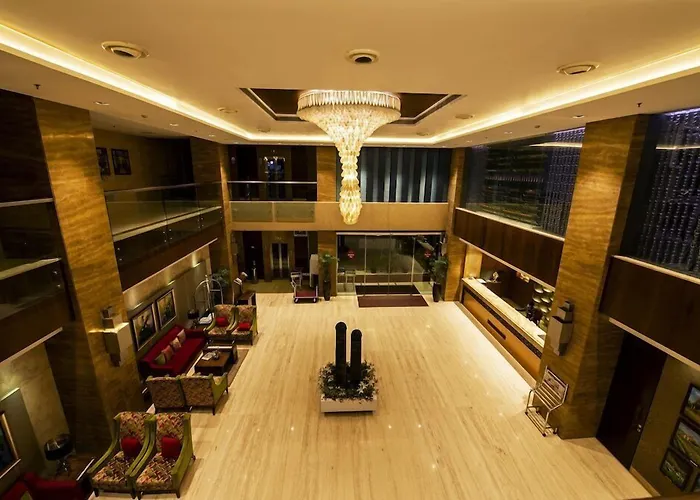 Express Inn The Business Luxury Hotel