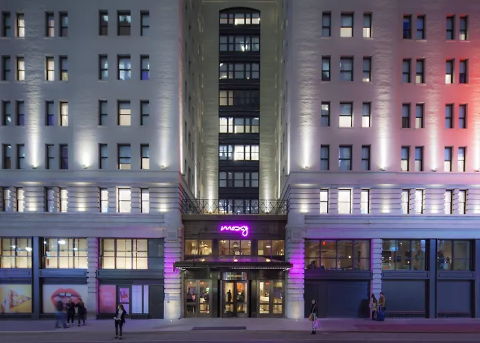 Moxy Nyc Times Square