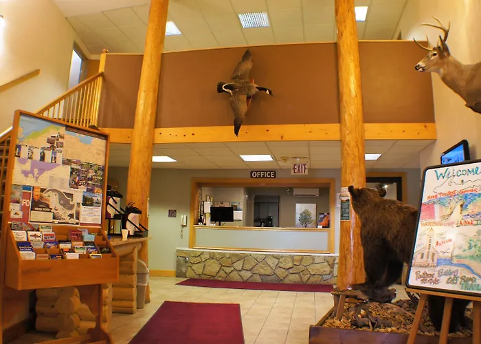 Pictured Rocks Inn And Suites