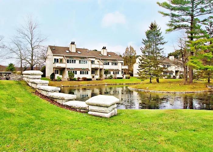 The Ponds At Foxhollow
