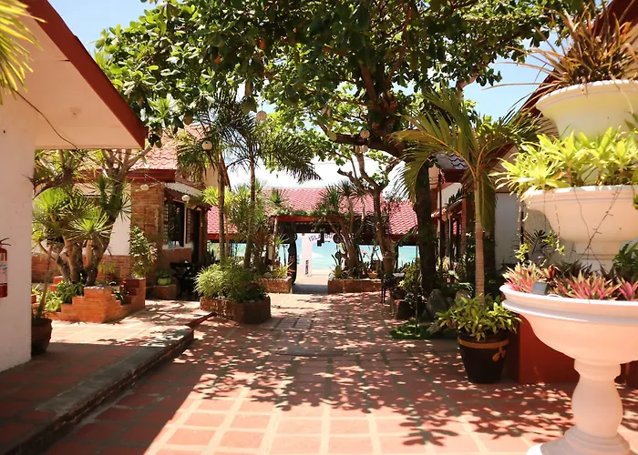 Isla Bonita Beach Resort