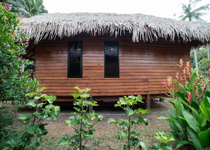 Coco Canopy Boutique Resort