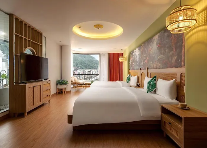 Tropical Paradise Sapa Hotel & Tour