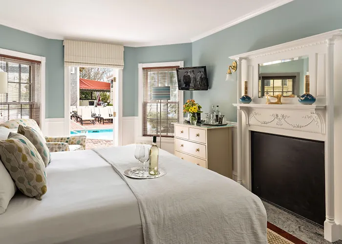 Brass Key Guesthouse Adults Only