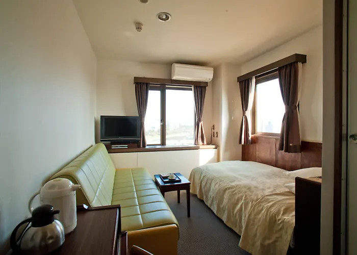 Okazaki New Grand Hotel
