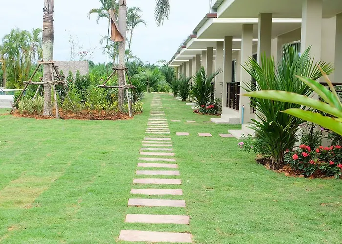 The Oasis Khaolak Resort - Sha Plus