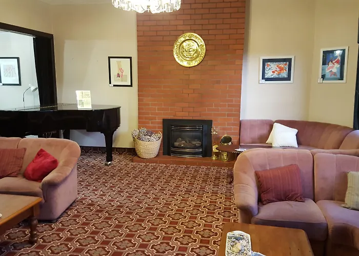 Foveaux Hotel