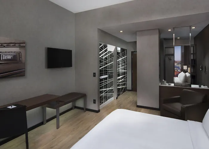 Hotel Ac By Marriott Montreal Centre-Ville