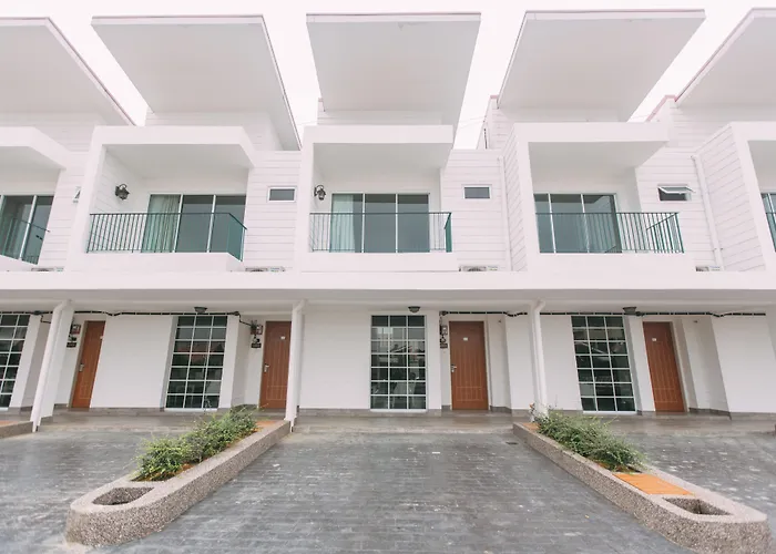 Tasik Villa International Resort