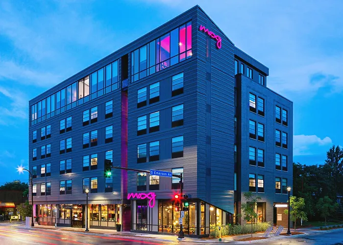 Moxy Minneapolis Uptown